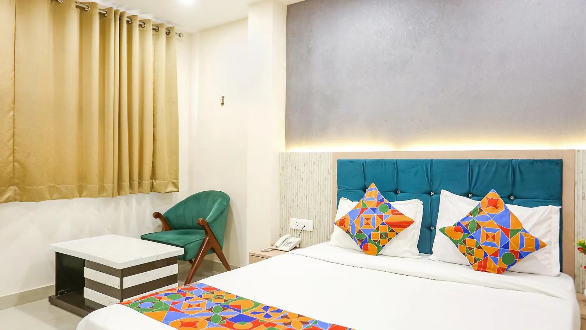 Hotel Fabhotel Hari Kunj 900 M From Kashi Vishwanath Temple Bénarès
