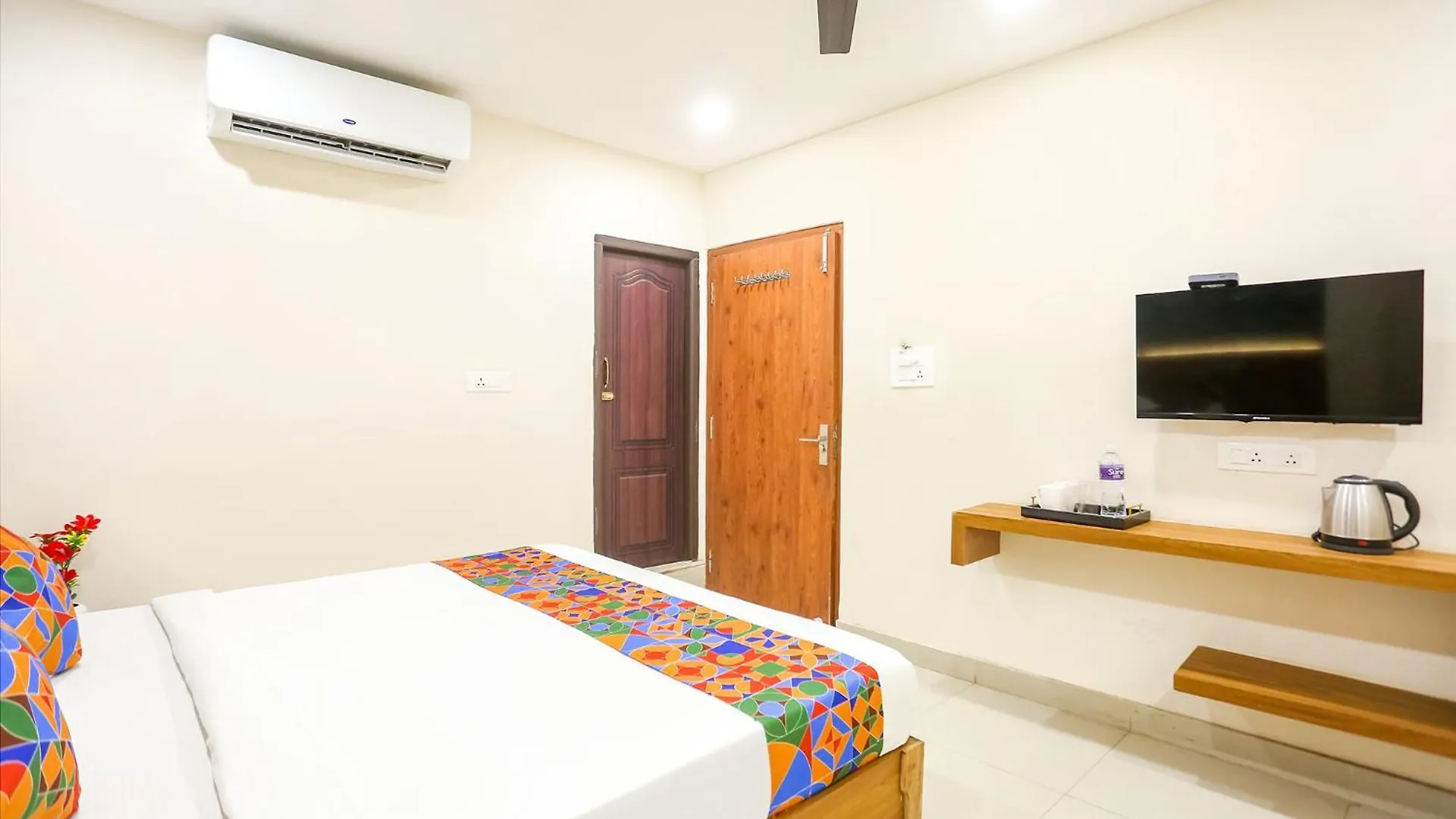 Fabhotel Hari Kunj 900 M From Kashi Vishwanath Temple Bénarès Hotel
