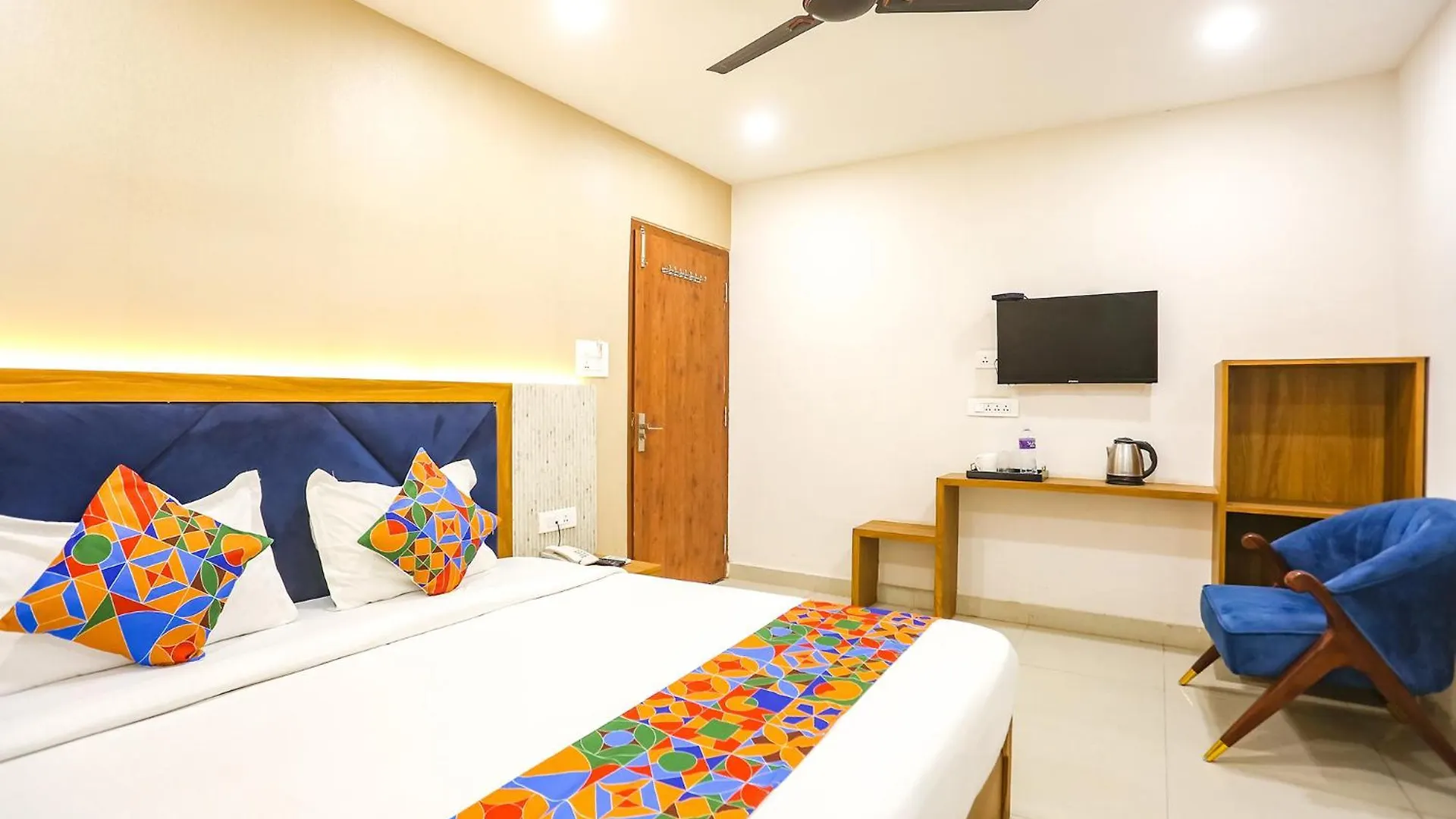 Fabhotel Hari Kunj 900 M From Kashi Vishwanath Temple Varanasi 3*,  Índia
